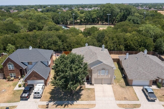 Photo - 4729 Woodhaven Ln