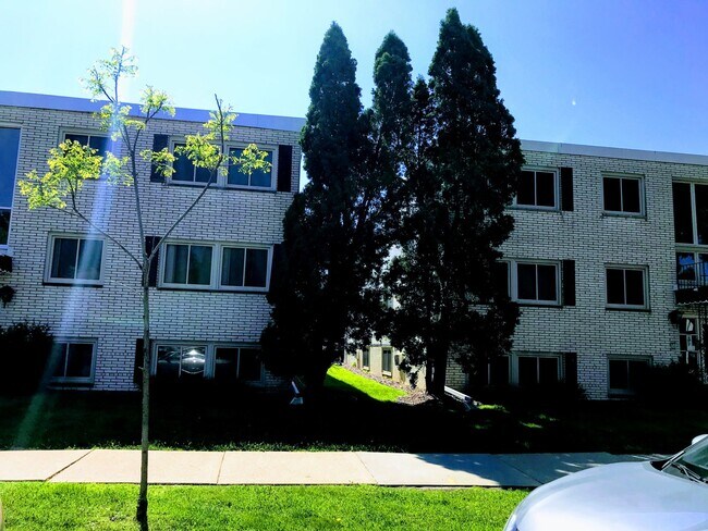 3700-3708 Lyndale Ave S.