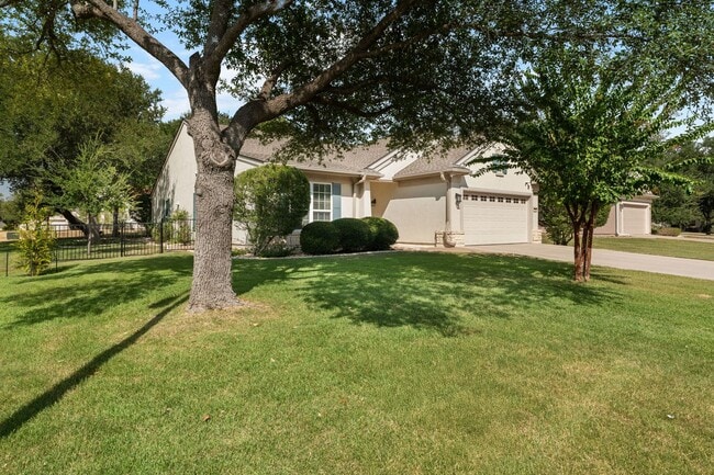 Photo - 304 Klondike Dr