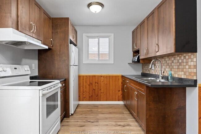 Photo - 1241 Copperfield Pl