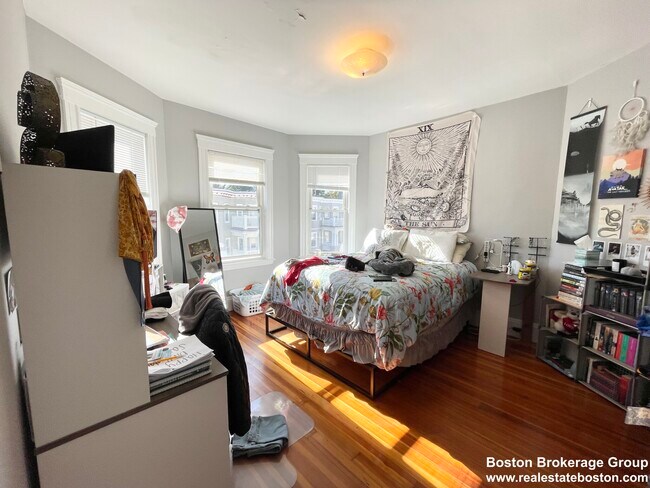 Photo - 11 Taft St Unit 3