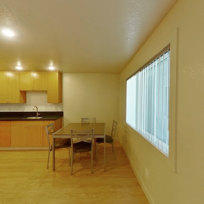 Photo - Piedmont Palace