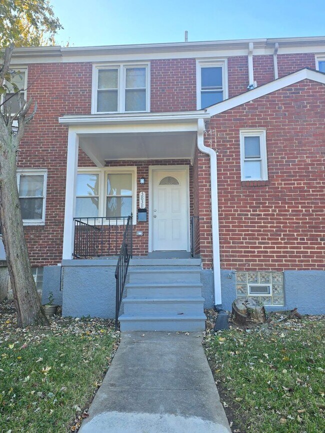 Photo - Beautiful 3 Bedroom 2.5 Bathrooms West Bal...
