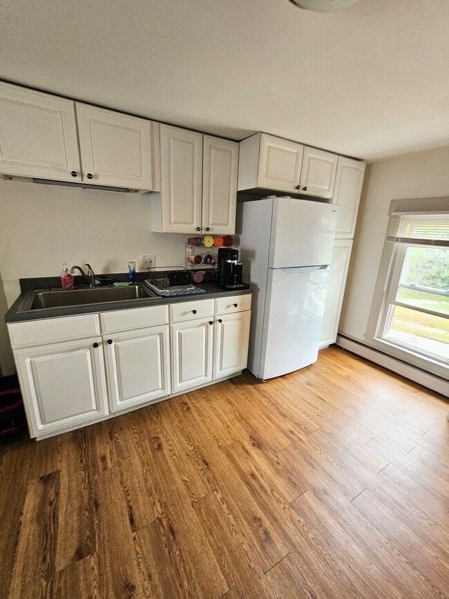 Photo - 60 Elm St Unit 3
