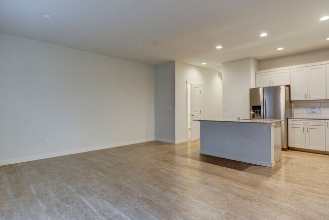 Photo - 3 Bedroom/2 Bath  townhouse in Kettlecove community