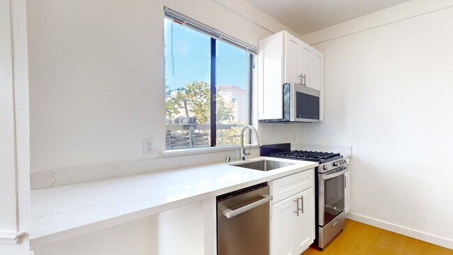 Photo - 509 Greenwich-