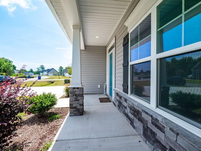 Photo - 909 Needlerush Rd