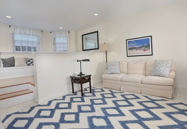 Photo - 120 Beacon St Unit 1A