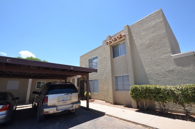 Building Photo - Great Place Rental