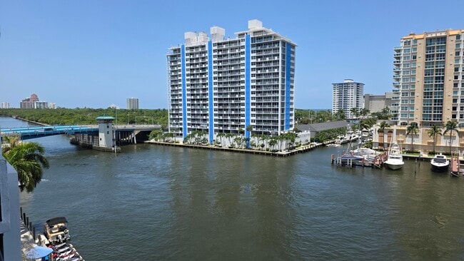 Photo - 936 Intracoastal Dr Unit 7b