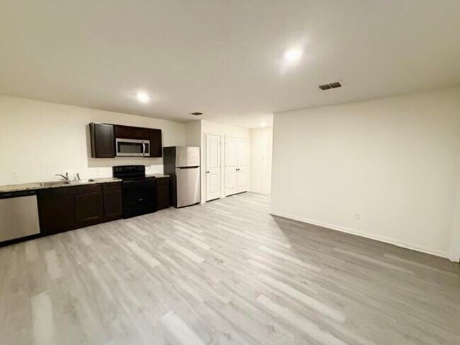 Photo - 1413 N 7th St