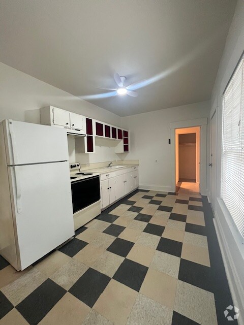 Building Photo - 3904 N Albina Ave Rental