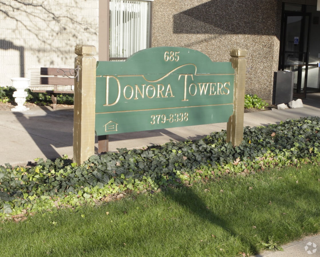 Photo - Donora Towers