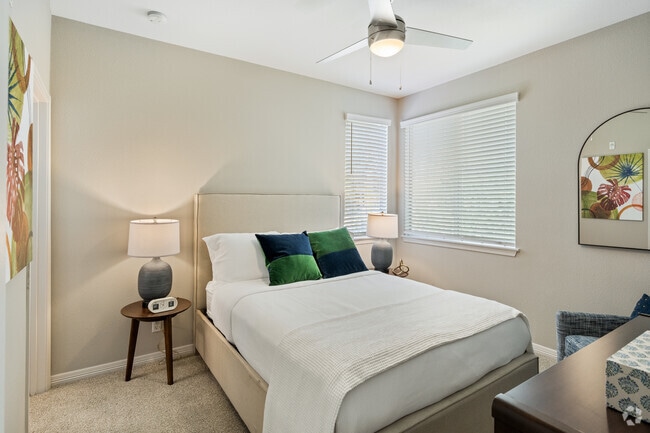 2BR, 2BA - 1,114SF - Bedroom