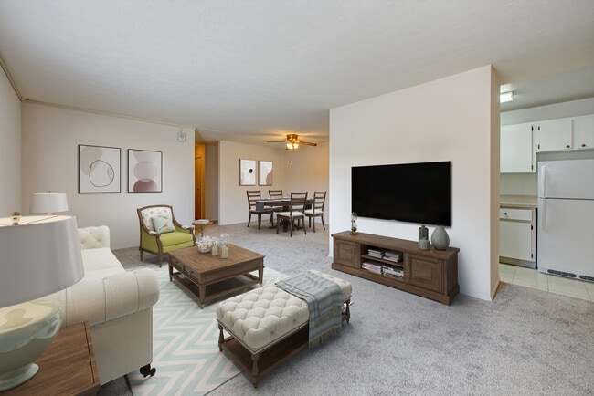 2BD, 1.5BA - 968SF - LIVING ROOM - North Church Towers Apartments