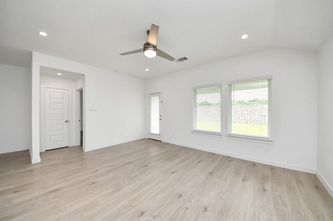 Photo - 1618 Westway Dr