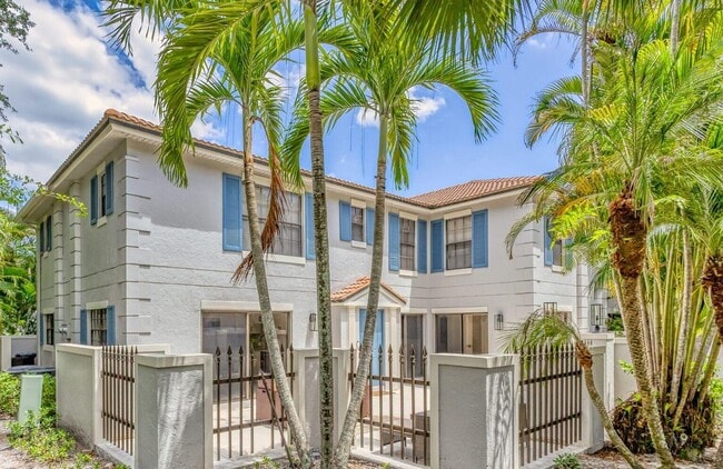 Photo - 355 Prestwick Cir Unit 4