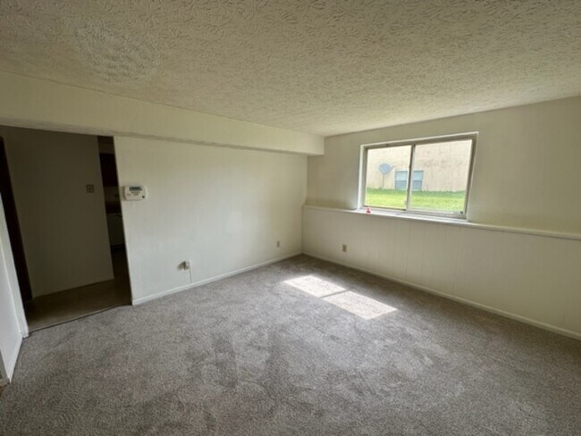 Photo - 5817 Forest Hills Blvd