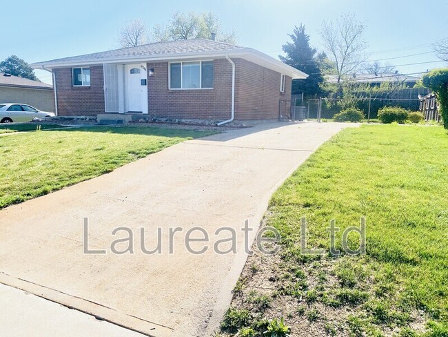 Photo - 8344 Charlotte Way House