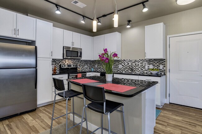 Photo - IMT Dayton Station