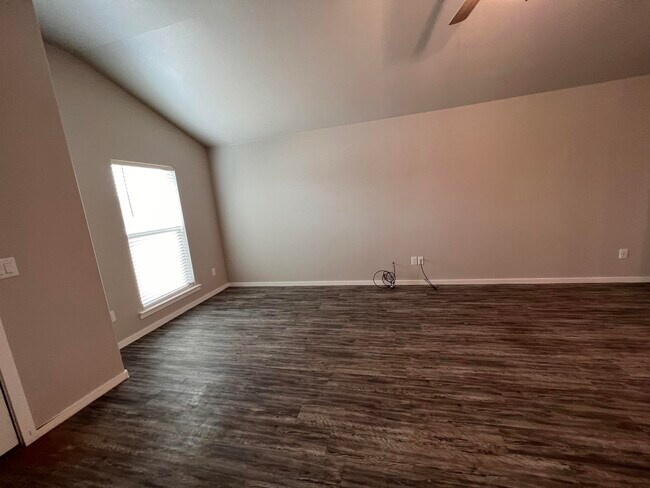 Photo - 2118 N Texas Ave
