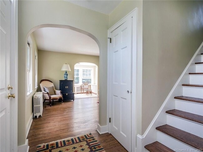 Photo - 33 Washington Ave