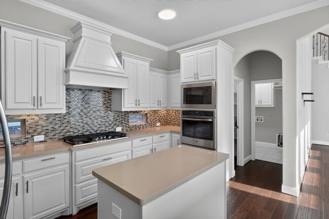 3716 Carlsbad Way