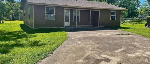 Building Photo - 3415 Goliad St Rental