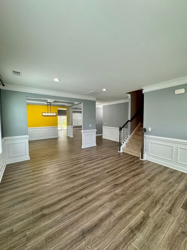 Photo - Spacious 6-Bedroom Home in Austin Corners