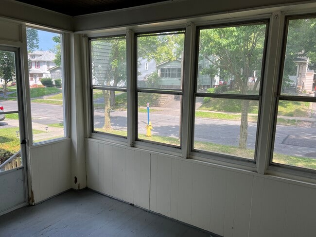 Photo - 95 Morton St Unit 95 Morton St