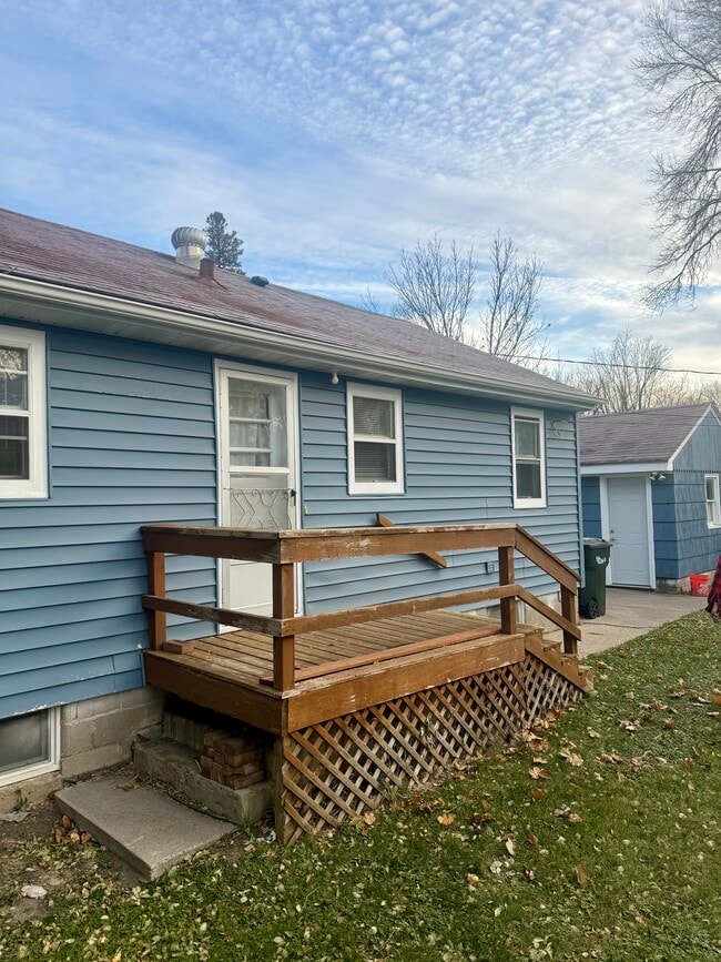 Photo - 1240 Northern Ave