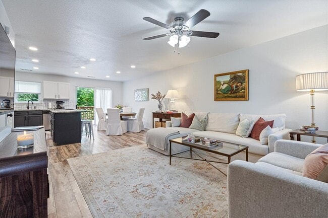 Photo - 507 Braithwaite St