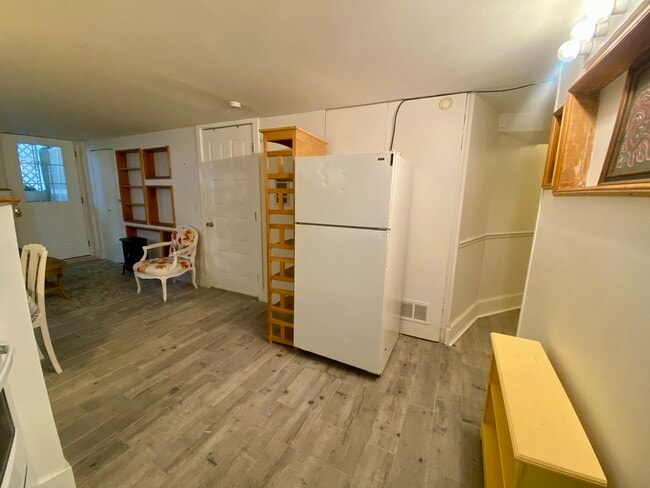 101 Fayerweather St Unit B