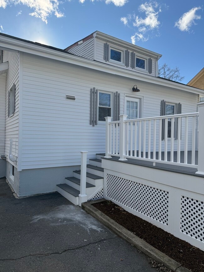 Photo - 33 Rosegarden St