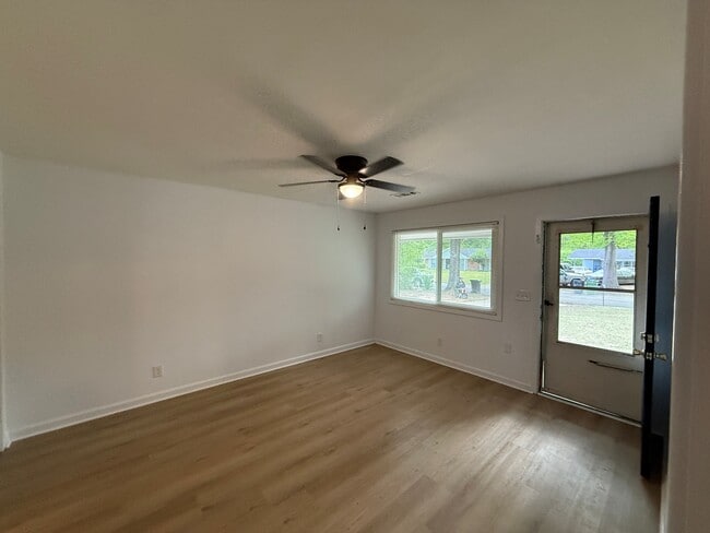 Photo - 2210 Fields Ave