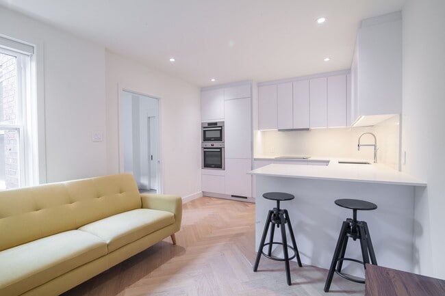 Photo - 590 Av Outremont