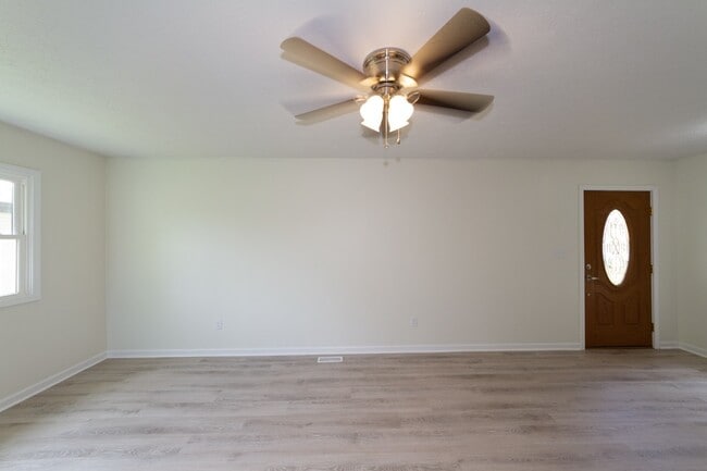 Photo - Updated 3 bedroom 1.5 bath home in desirab...