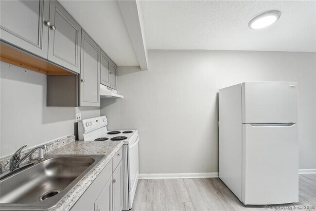 Photo - 1150 Ogden St Ext Unit 208