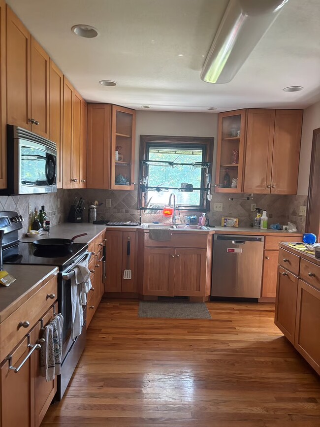 Photo - 200 Arrowhead Dr