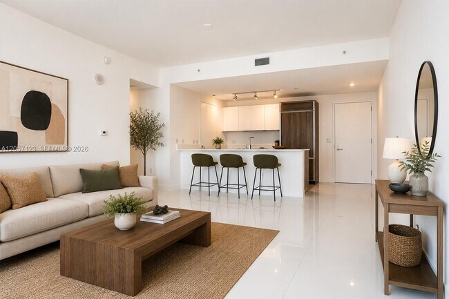 Building Photo - 1100 S Miami Ave Unit 2908
