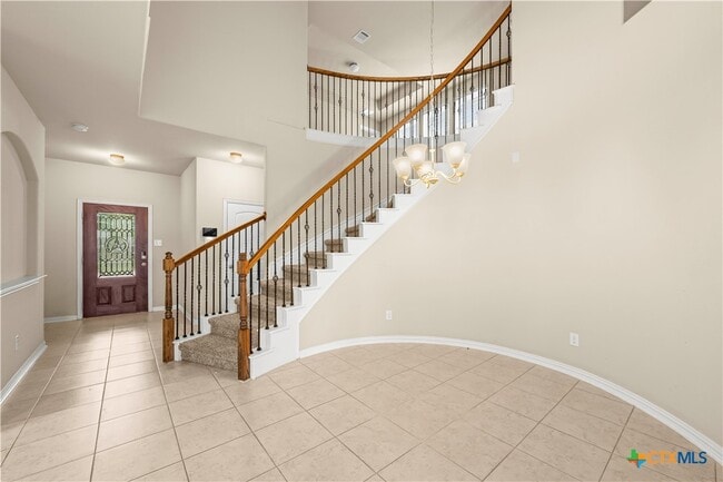 Photo - 625 Palmilla St