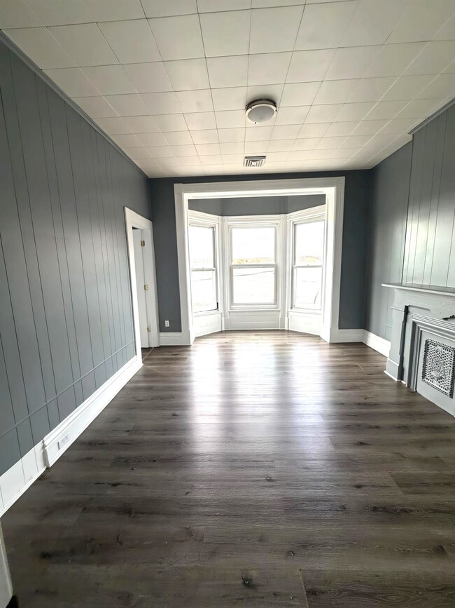 Photo - 204 1st St Unit #3