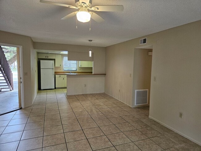 Photo - Welcome Home