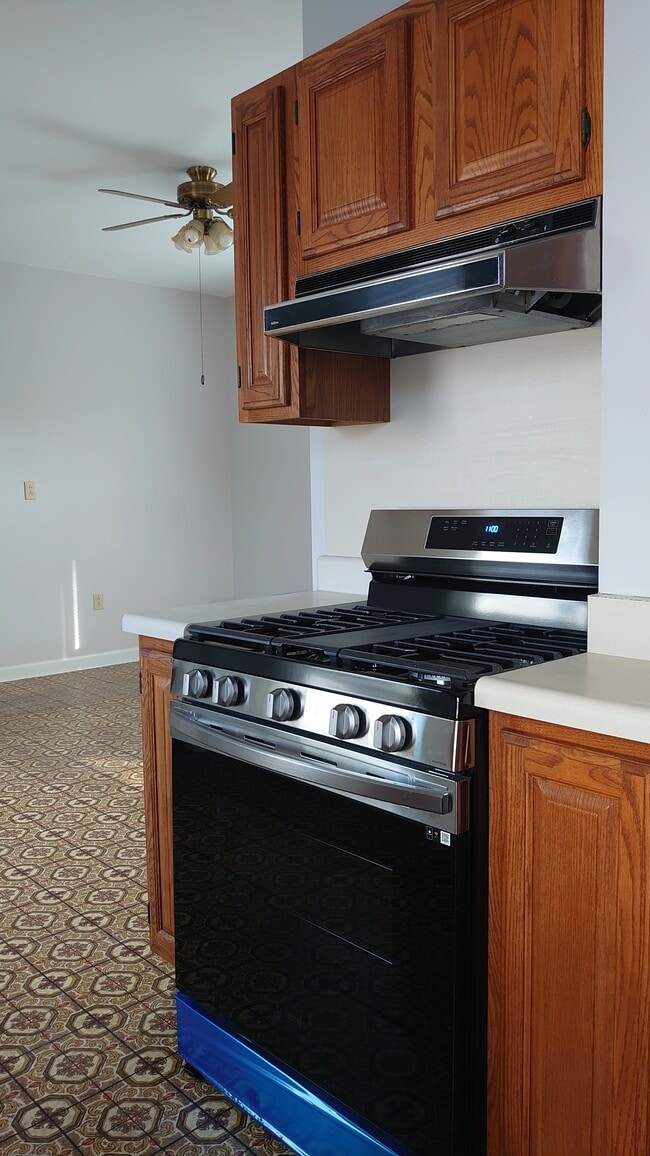 Photo - 420 Fenn St Unit Apt 2