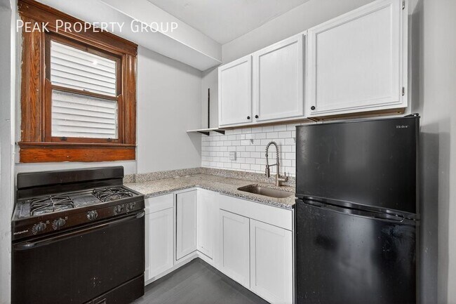 Photo - 2339 Rohs St Unit 1F