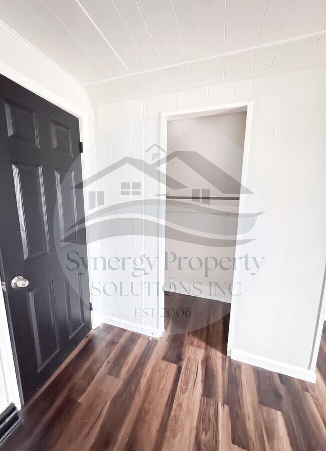 Photo - Madison Home