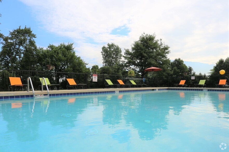 Royalton Greens Apartments For Rent in Strongsville, OH