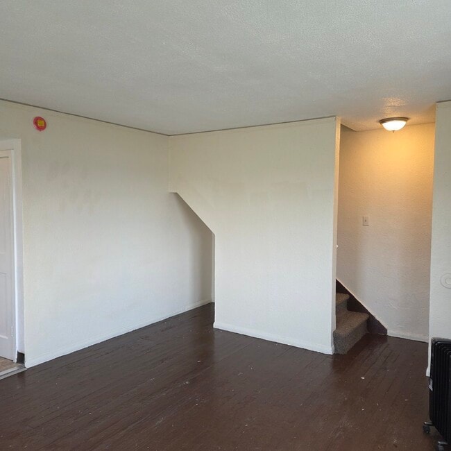 Photo - 531 NW 15th Dr