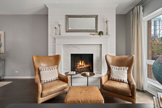 Photo - 232 E 18th St