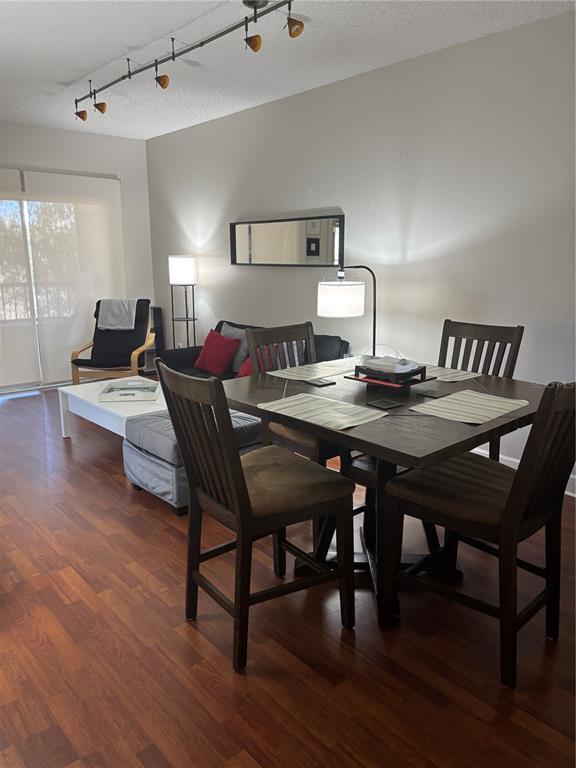 Photo - 8838 Coral Palms Ct Unidad B